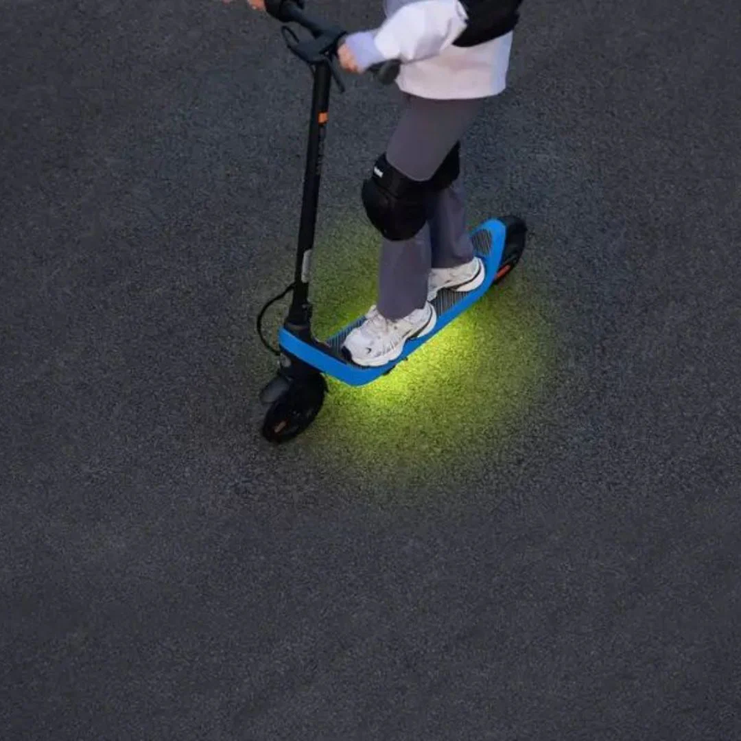 Segway - C2 Lite Kids Kick Scooter w/ up to 5.6mi Range & 9.9 mph Max Speed - Blue - 100501U - Image 12